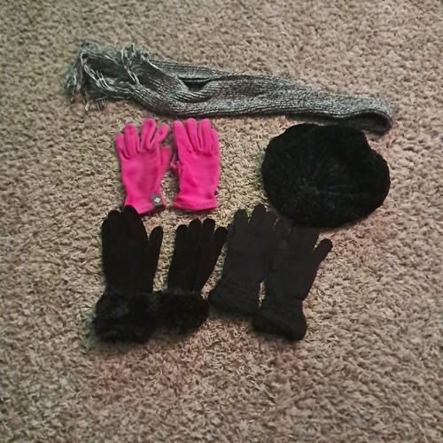 Women's Black & Pink Gloves Mittens Set, Fur Trim Knit Scarf, Black Beret