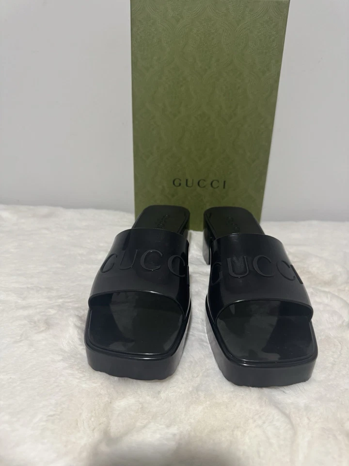 Sandalias Gucci talla 41/11US negras de goma para mula de gelatina Foto 4 de 4