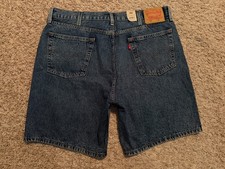 NWT Levi's 454 Jean SHORTS - Mens tag 40 MEASURED 40x9 9831