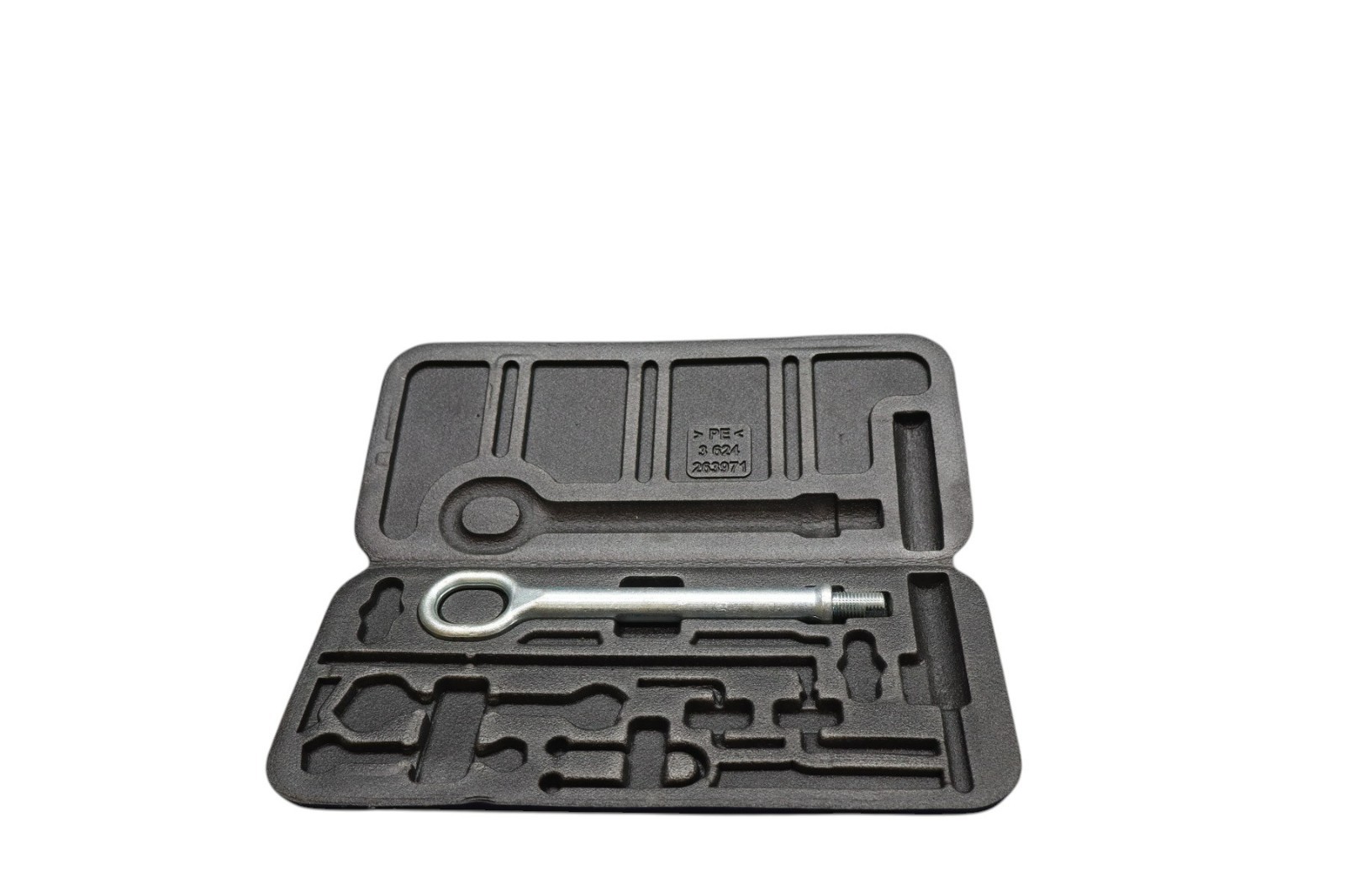 03-19 Maserati Quattroporte M129 Emergency Spare Tire Tool Kit 263971 OEM