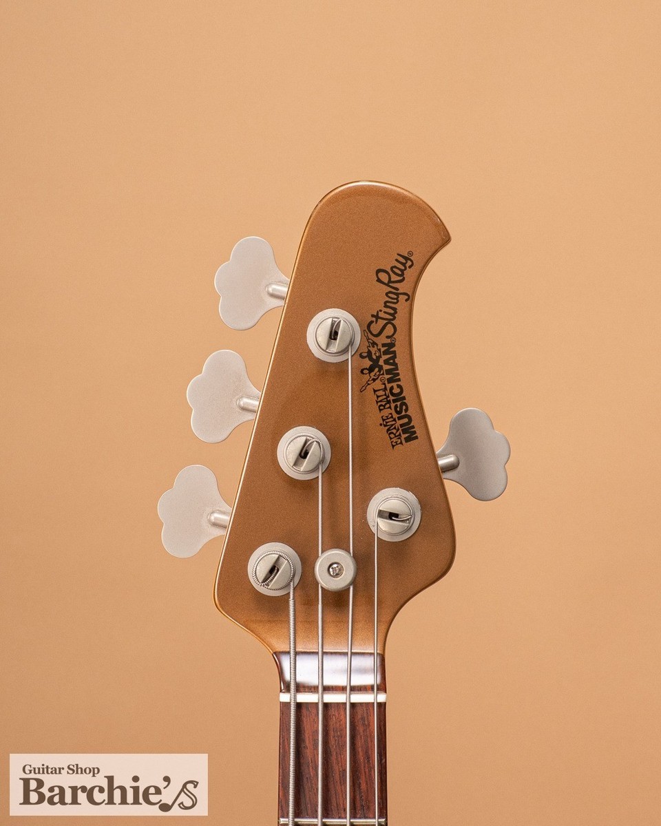ベース rip 1/2 Musicman USA StingRay 1999 ベース rip 1/2 Musicman USA StingRay 1999 1999 Ernie Ball