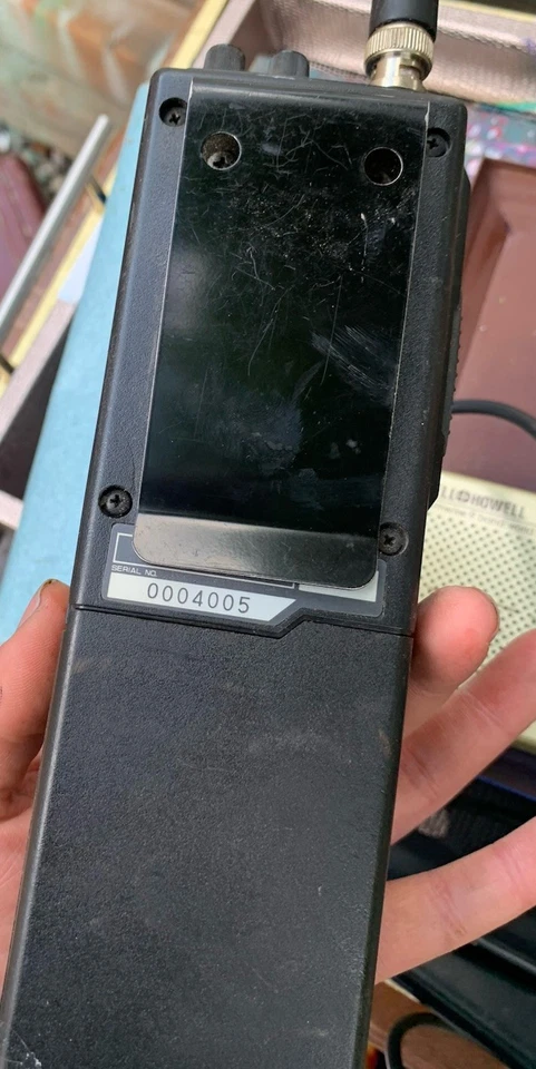 Maxon America Inc. 2 Way Walkie Talkies QPA-1411- Some Cracking On Antennas - Image 3 of 3