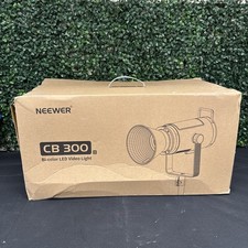 NEEWER CB300B 320W Bi-Color Continuous LED Video Light