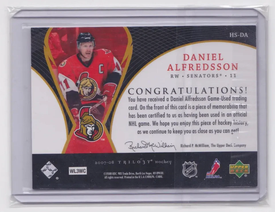 2007-08 UD TRILOGY HONORARY SWATCHES JERSEY DANIEL ALFREDSSON #HS-DA SENATORS - Image 2 of 2