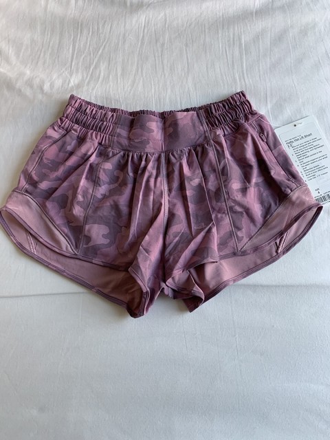 NWT Lululemon Hotty Hot Shorts Pink Camo Size 4 Lined 2.5 ...
