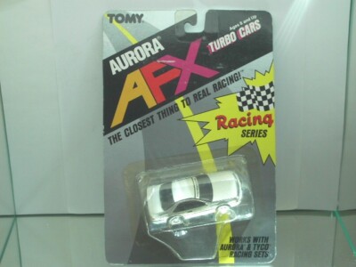 H0 Slot TOMY ''T-BIRD'' neu, silber v.1989 OVP 9801 f. FALLER, AURORA, TYCO (1567)