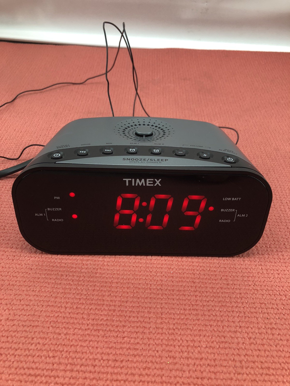Timex Red Display Dual Alarm Clock AM/FM Radio Battery Backup T231Y