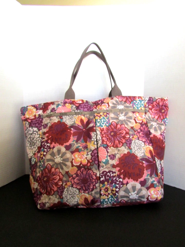 LeSportsac XLARGE Floral Tote multicolor purple Travel overnighter shop Bag-NWOT - Image 2 of 4