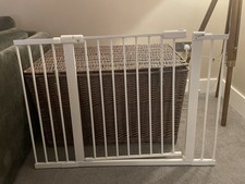 Cuggl Pressure Fit Extra Wide Safety Gate - White