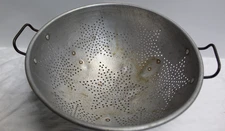Vtg 11” Aluminum 7 Star Strainer Colander  3 Footed 2 Handles Well Used See Pics