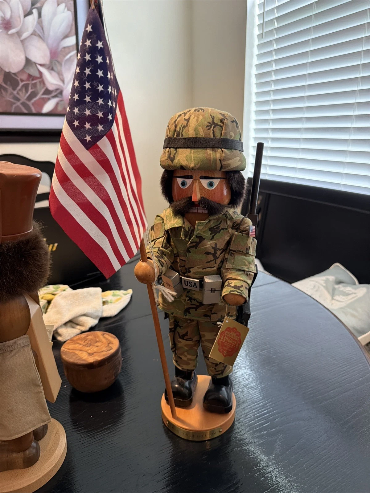 Steinbach Military Patriotic Nutcracker - Champion of Freedom for 4th of July!
Opens in a new window