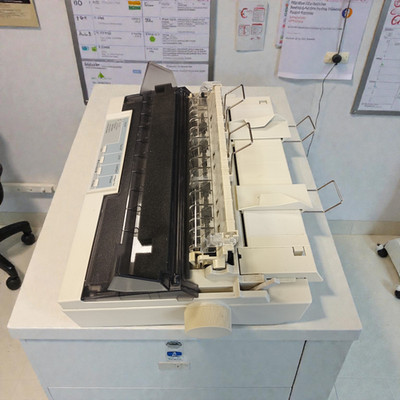 Epson LX 300 plus Nadel Drucker Matrix + Endlos Traktor Einzug Rezept ArztPraxis