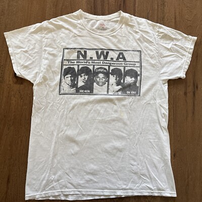 Vintage The Worlds Most Dangerous Group T Shirt Size Large Graphic 