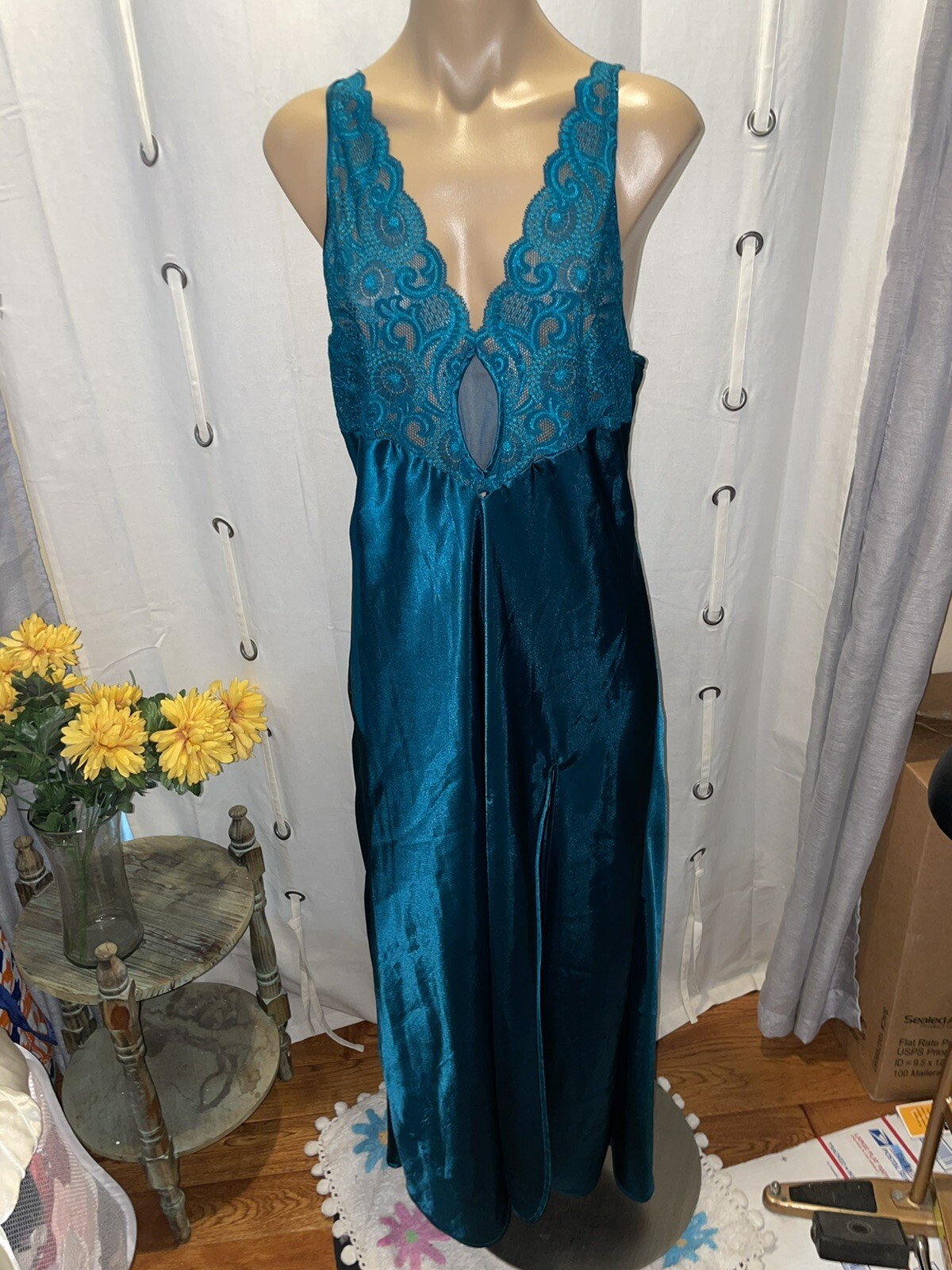 Victoria's Secret Satin & Lace Night Gown Slip Full … Gem