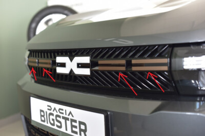 PLATTES DACIA BIGSTER ESSENTIAL EXPRESSION EXTREME JOURNEY TCE HYBRID ECO-G
