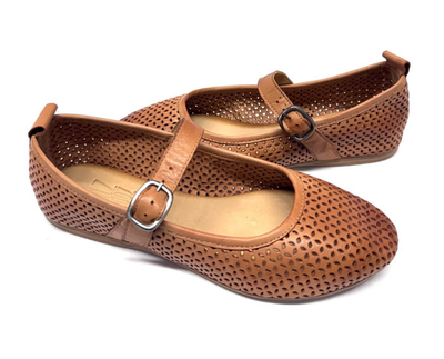 MIZ MOOZ WOMEN'S MARY JANE LEATHER FLATS BRANDY 37EU / 7US # T-108