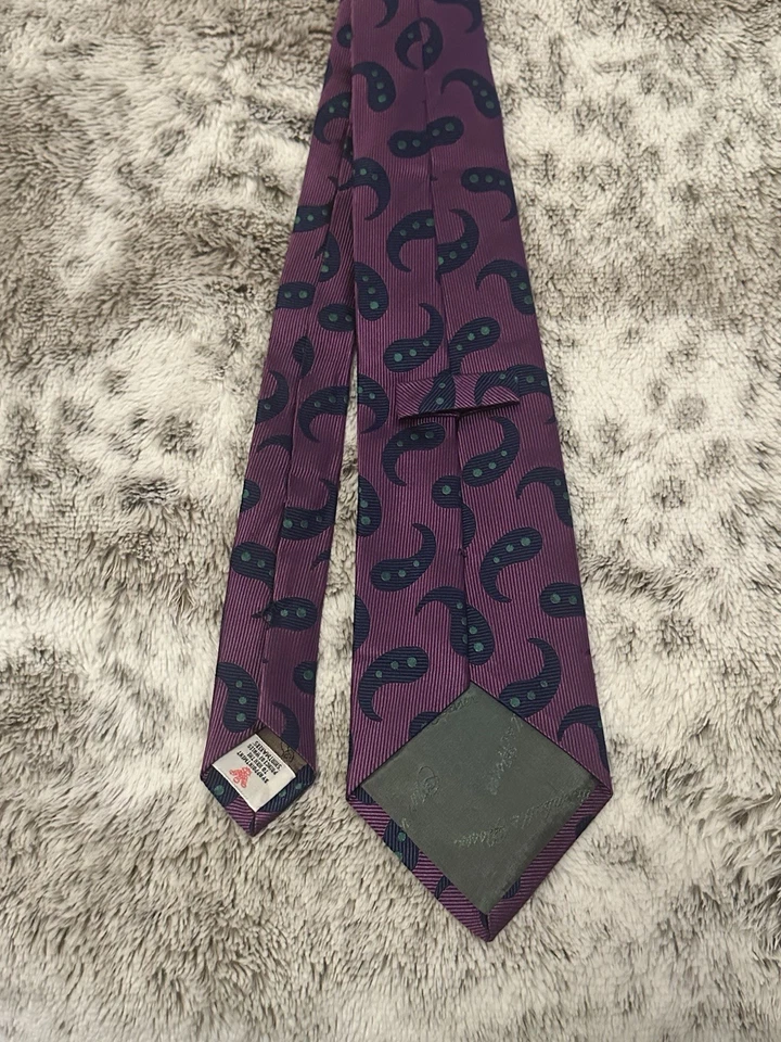 Corbata de Colección Turnbull And Asser Cuello Ancho Seda 3.75 Por 58 Púrpura Paisley Foto 4 de 4