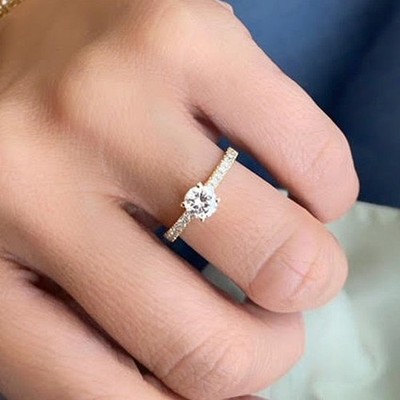 Diamant Ring 18K Gelbgold 0,80 Karat E F VVS GLI Rund Elegant CVD Lab Grown