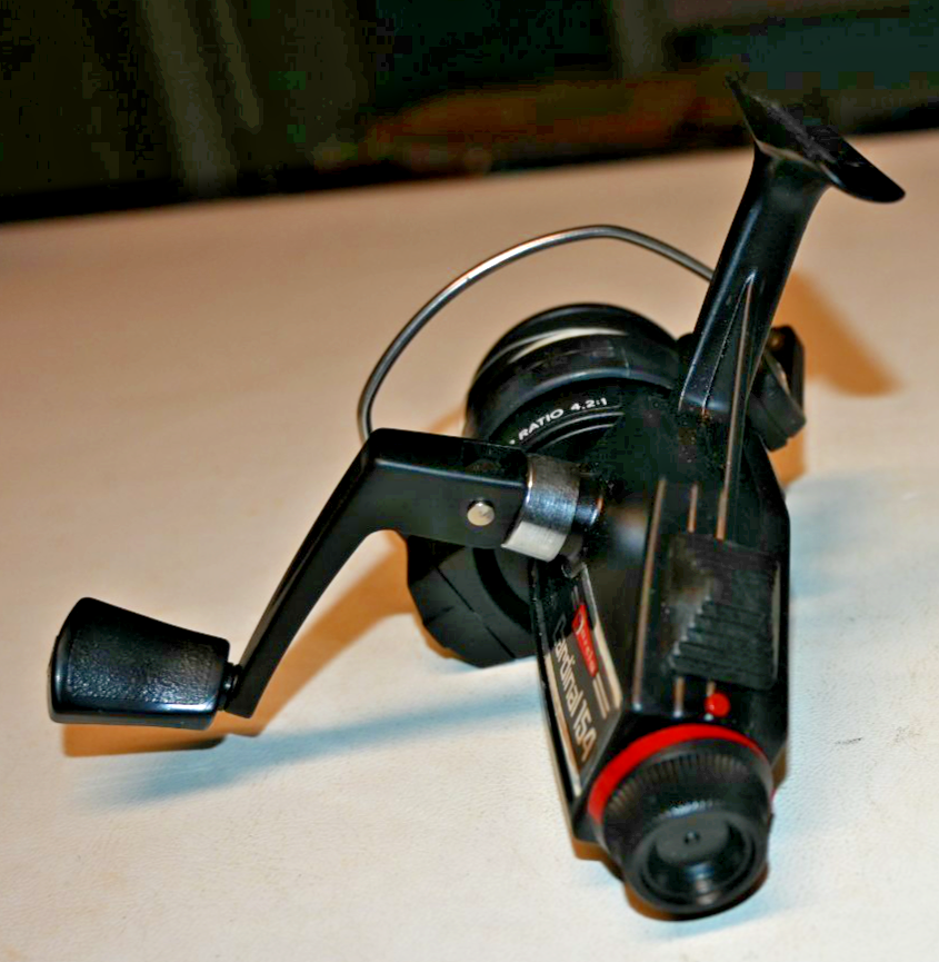 baitcaster on lightweight rod Fishing Poles Black Fishing and Reel Baitcast Combo Design Compact Stable Telescopic Fishing Rod : Sports & Outdoors lightweight and powerful Glass Berkley Lightning Trout Spinning Model:GEN1-CG2-6.3-RH (Right) rod and reel combo