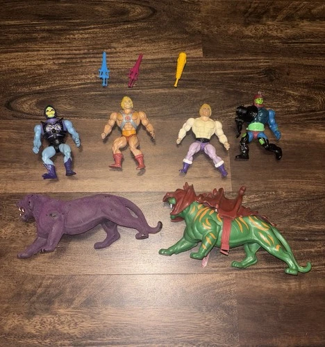 MOTU Vintage He-Man Masters of the Universe Collectible Figures Set.