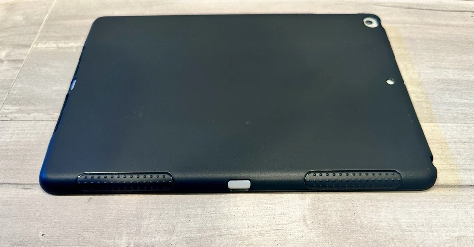 Apple iPad 6ta Generación - Pantalla 9.7" 32GB, Wi-Fi, Color Gris - Listo para la Escuela Foto 4 de 4