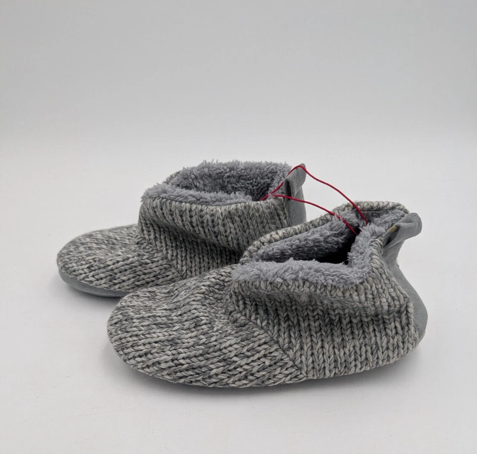 Zapatillas botín Dluxe by Dearfoams súper cómodas para mujer grises tejidas medianas 7-8 Foto 2 de 4