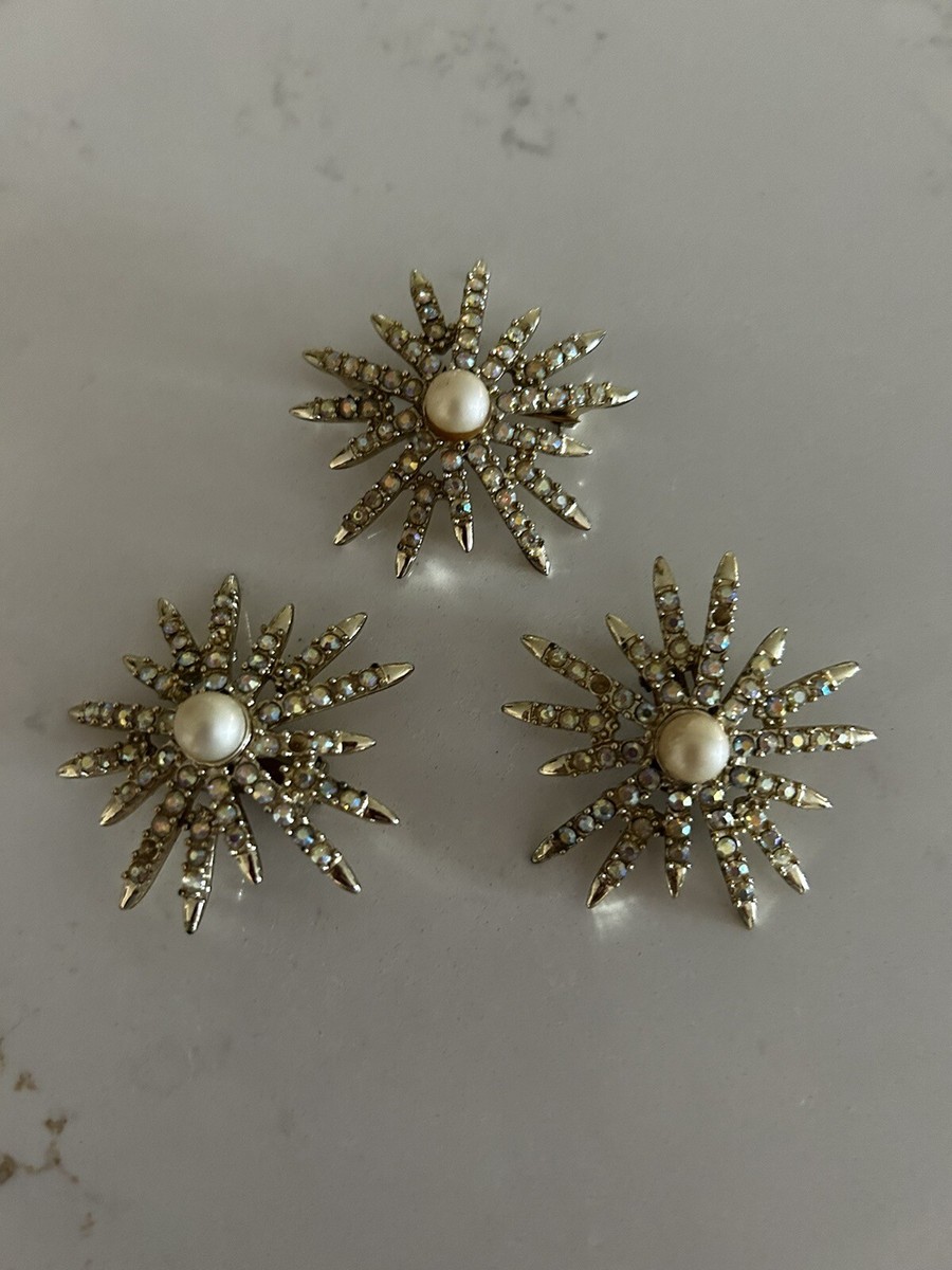 VTG Broach ~ Spider Mum Brooch & Earrings~Gold W/ Pearl Set~ Pen Rhinestones 2.”