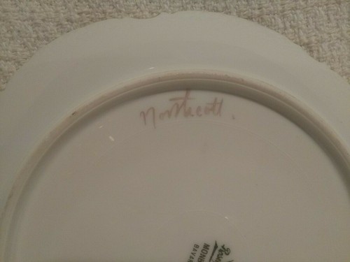 Par de placas Rosenthal Monbijou Bavaria 8" adorno dorado firmado por Northcott - Imagen 5 de 12