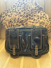 Borsa a mano Fendi B Medium Buckle in vernice nera. Autentico vintage. RIDOTTO