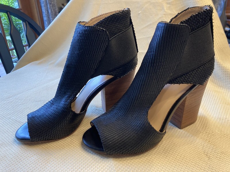Botkier Womens Heel Sandals  Black Shoes 7.5  Medium