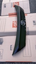 2009-2015 Toyota Venza Tail Gate Trim Panel Garnish Silver Oem Rear Gray 2009-2015 Toyota Venza Tail Gate Trim Panel Garnish Silver Oem Rear Gray