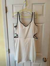Old Navy White Active Dress Size XL