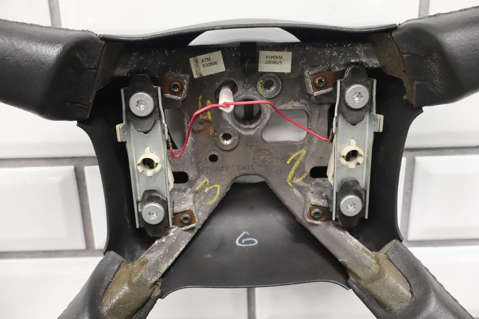 Volante de cuero gris 95-00 Chevy GMC Truck SUV GMT400 OBS Foto 3 de 4