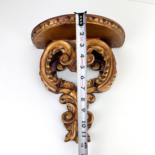 COPPIA MENSOLE DA PARETE IN LEGNO DORATO STAFFE ITALIANE FIORENTINE ROCOCÒ ORO DORATO - Foto 15 di 18