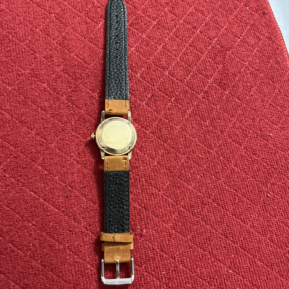 RARO Reloj Croton Lleno Oro 10k Necesidad De Cristal Para Cambiar Foto 4 de 4