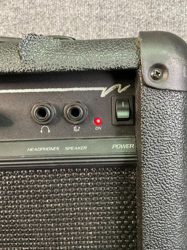 Crate GX-15 2-Channel Portable Electric Guitar Practice Amplifier - Picture 4 of 17