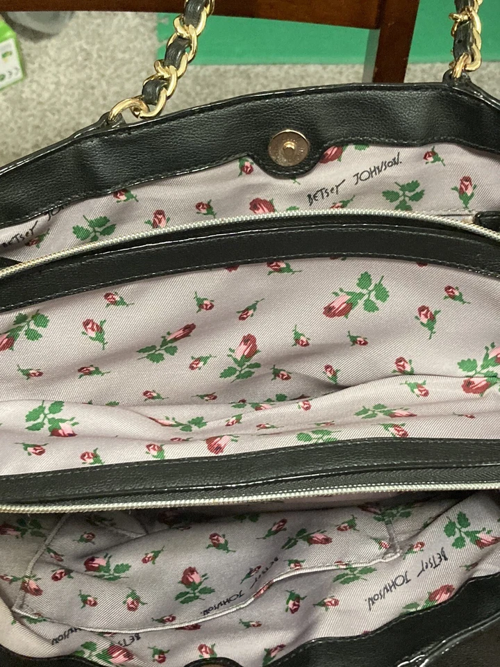 XOX Betsey Johnson Large Bag, Black With White Dots And  Big Red Sequin Bow - Image 4 of 4