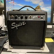 SQUIER SP-10 PORTABLE AMP 22W 120V-60HZ NICE!