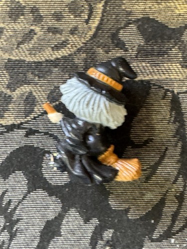 Vintage Russ Berrie Witch on Broom Miniature Mini Halloween Figure 1980's - Picture 2 of 3
