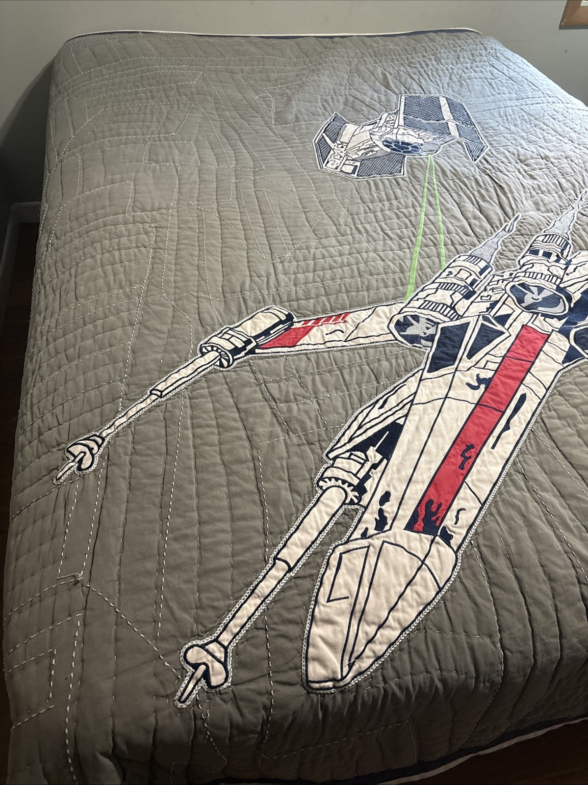 Pottery Barn Kids Star Wars Quilt Bedding 88 x 88” Full/Queen Size, X Wing