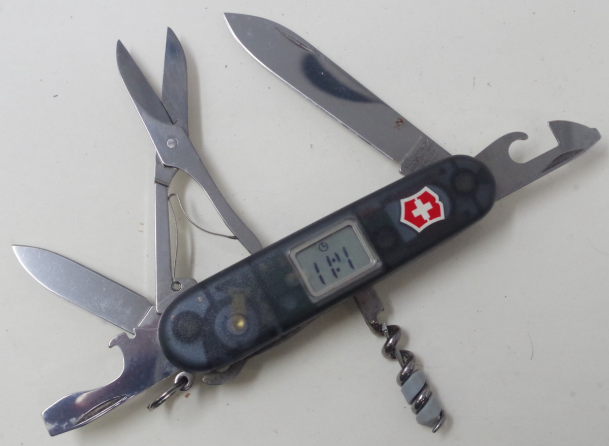 Victorinox Voyager Pocket Knife Swiss Army Digital Clock Multi 