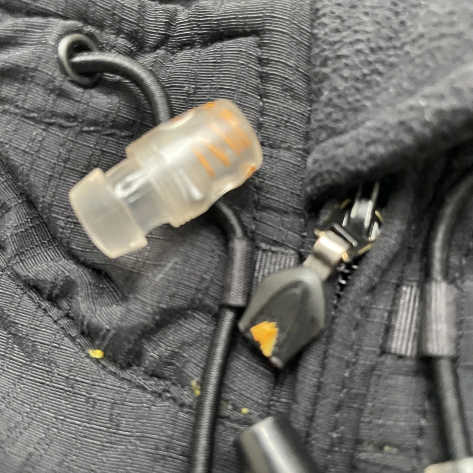 Oakley Software Vest Mens Large Black Sleeveless Full Zip Fleece Outdoor Jacket - Image 4 of 4