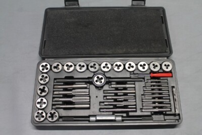 Performance Tools 40-Pc Tap and Die Set