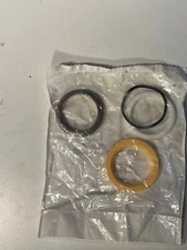 ONE (1) MILLER MLR-051-KR012-138 Hydraulic Rod Seal Kit Cage Assembly (NEW)