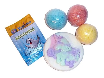 FÜR KINDER Geschenk 5 Teile: Einhorn Seife - Badekugeln - Knisterbad - Einseifer