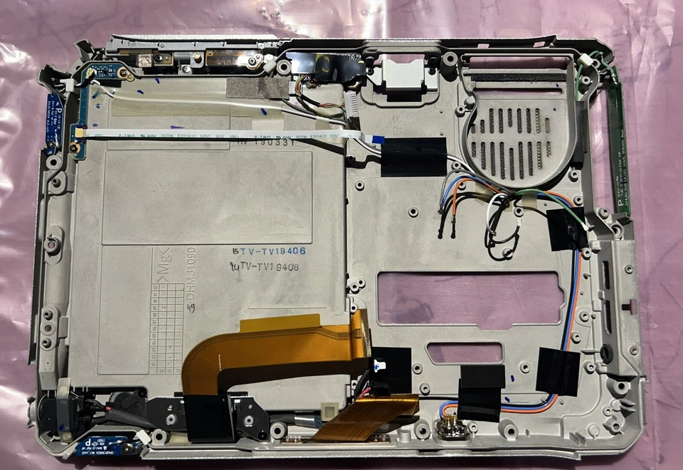 Funda inferior Panasonic FZ-G1 DHMJ1090 GRADO A+ Foto 2 de 3