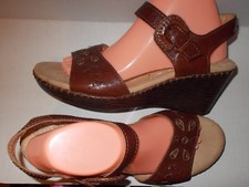 Naturalizer DALIA 3" wedge, sandal womans 9.5 M brown leather EUC