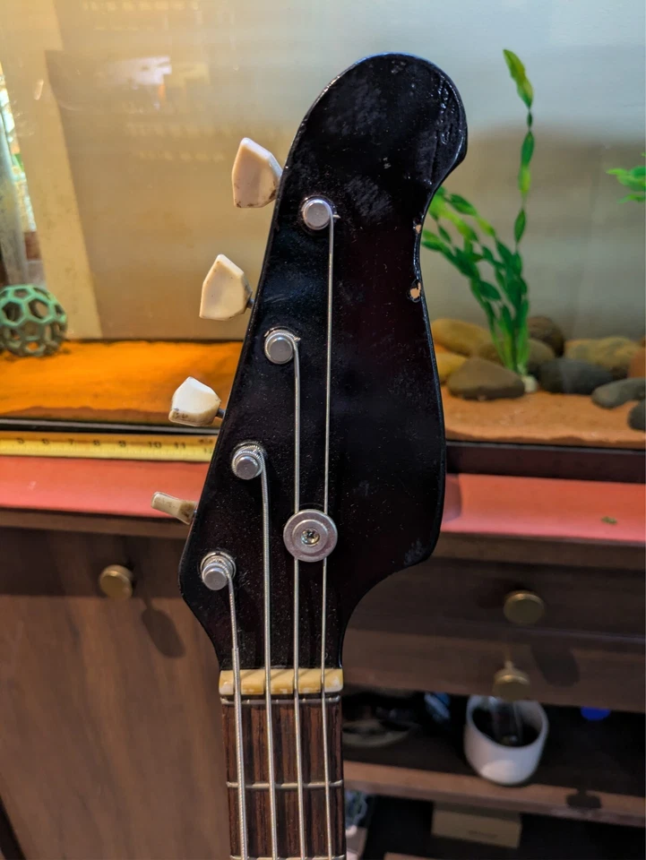 Bajo de bolsillo Supro Foto 3 de 4