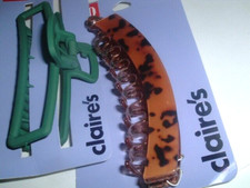 2 LARGE LEOPARD AND FOREST GREEN HAIR CLAW CLIPS NEW W TAG CLAIRES