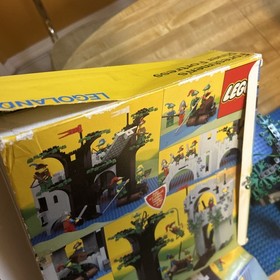 LEGO Castle: Forestmens River Fortress 6077 95% Comp W/ Manual Box Inserts READ